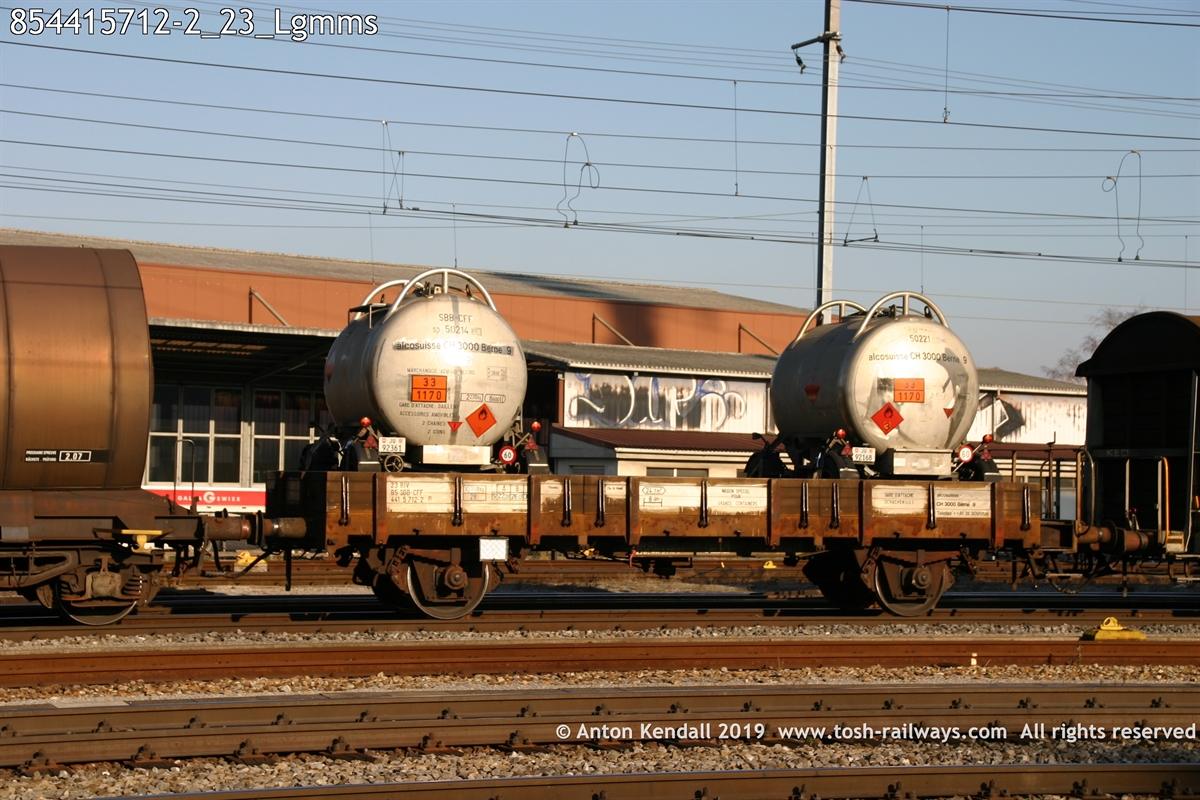 854415712-2_23_Lgmms.jpg